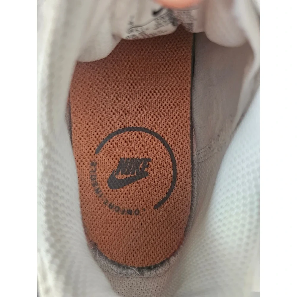 Athleisure Nike Air Max SYSTM Sneaker Womens 9 White Orange DM9538-102 Mesh
